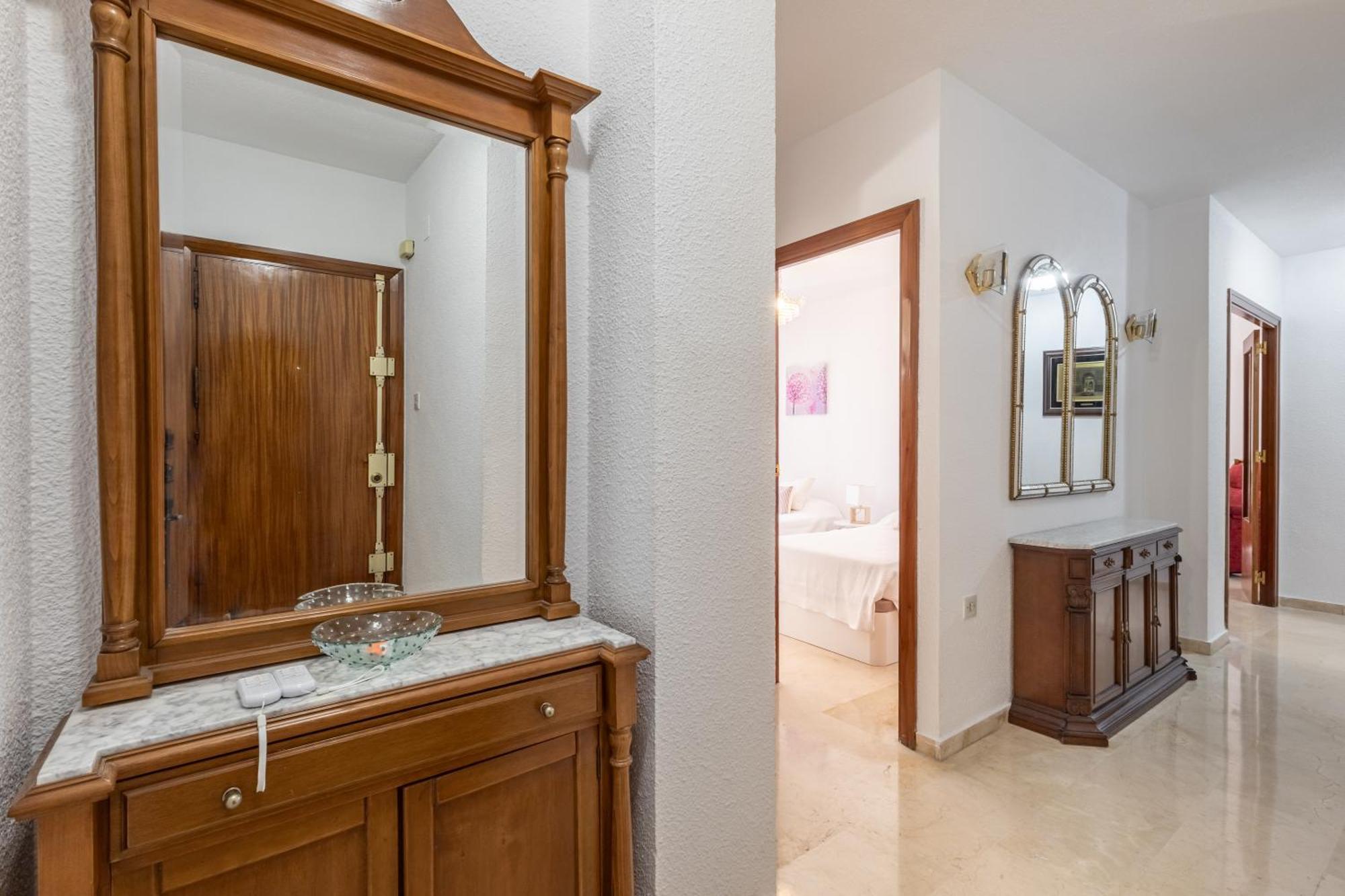 Dreaming Apartment Dona Luisa - Free Parking グラナダ エクステリア 写真